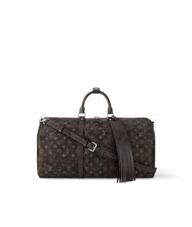 LOUIS VUITTON Дорожная и спортивная сумка