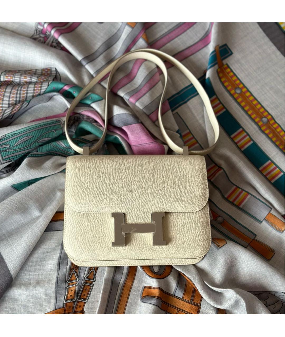 HERMES Бежевая кожаная сумка через плечо, фото 2