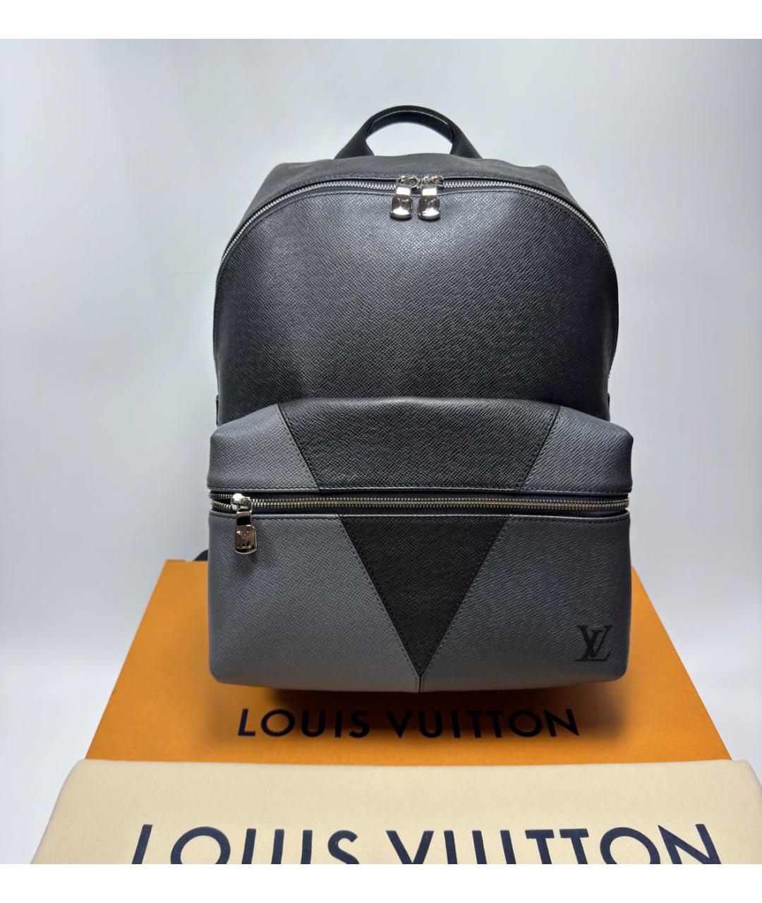 LOUIS VUITTON Черный кожаный рюкзак, фото 2