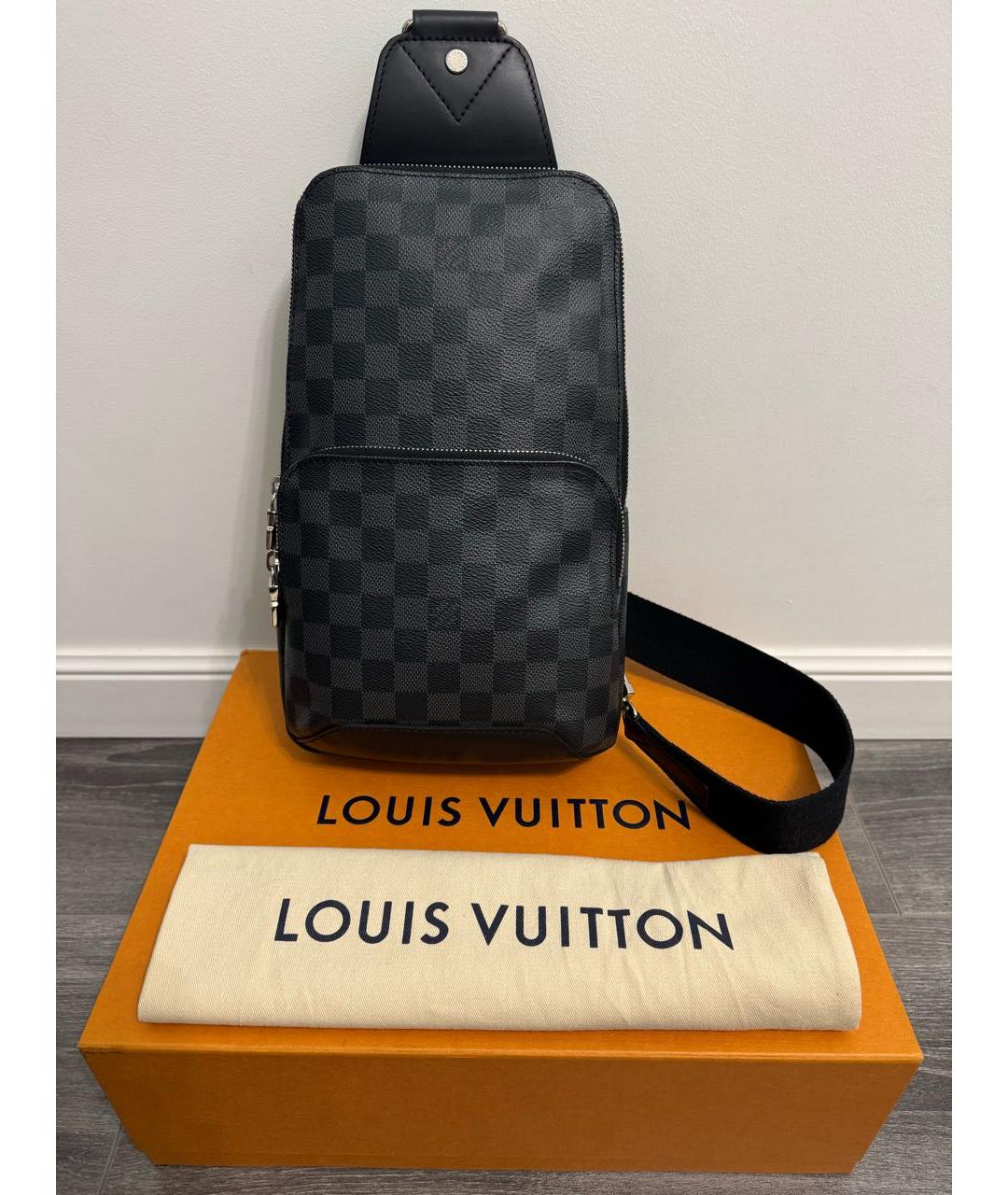 LOUIS VUITTON Черная сумка на плечо, фото 9