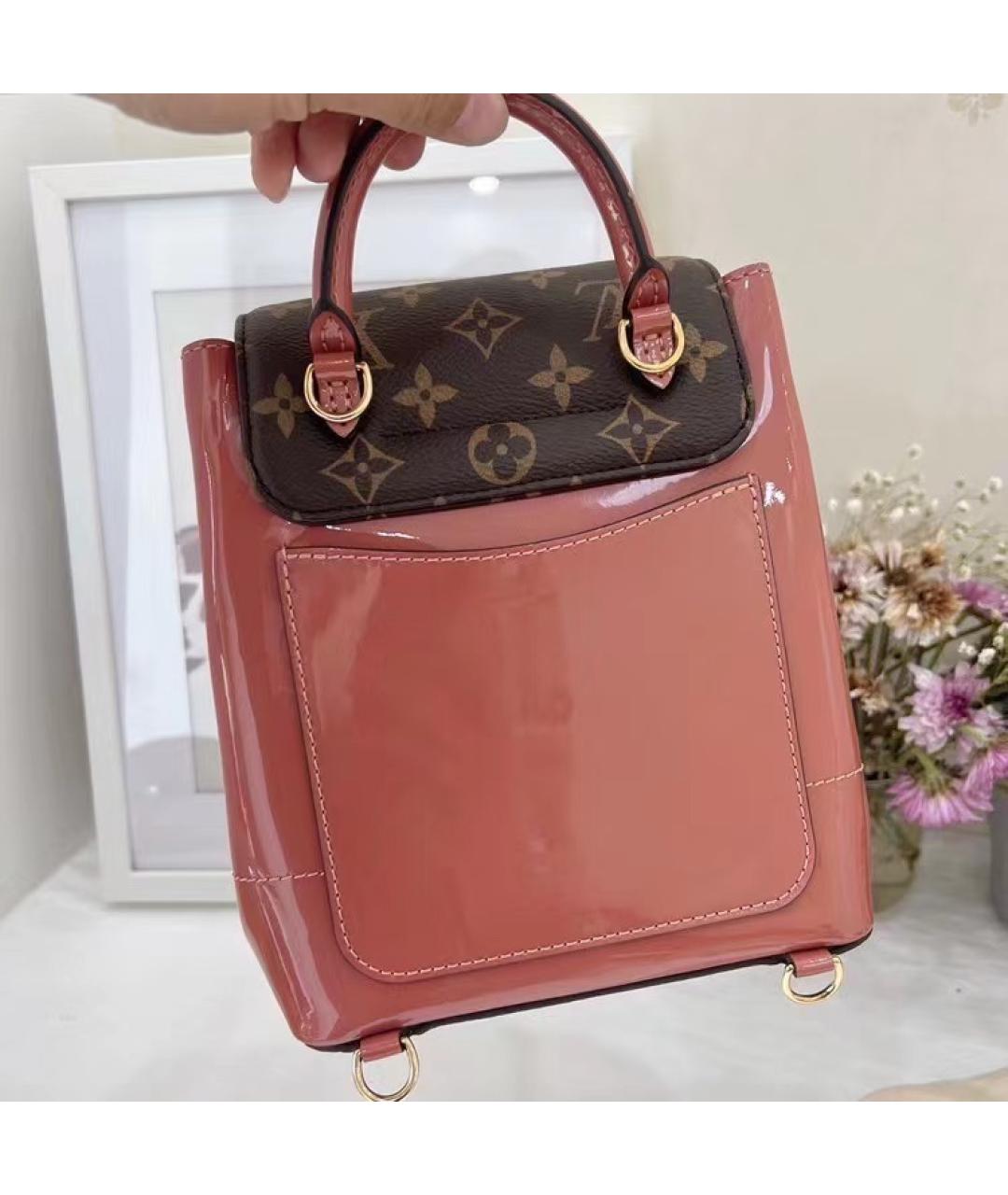 LOUIS VUITTON Розовый рюкзак из лакированной кожи, фото 2