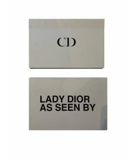 CHRISTIAN DIOR Книга