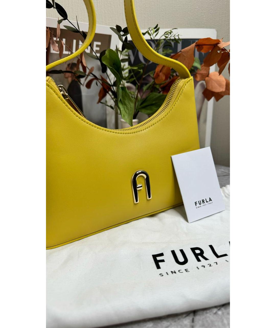 FURLA Горчичная кожаная сумка с короткими ручками, фото 6