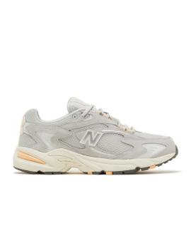 NEW BALANCE Низкие кроссовки / кеды