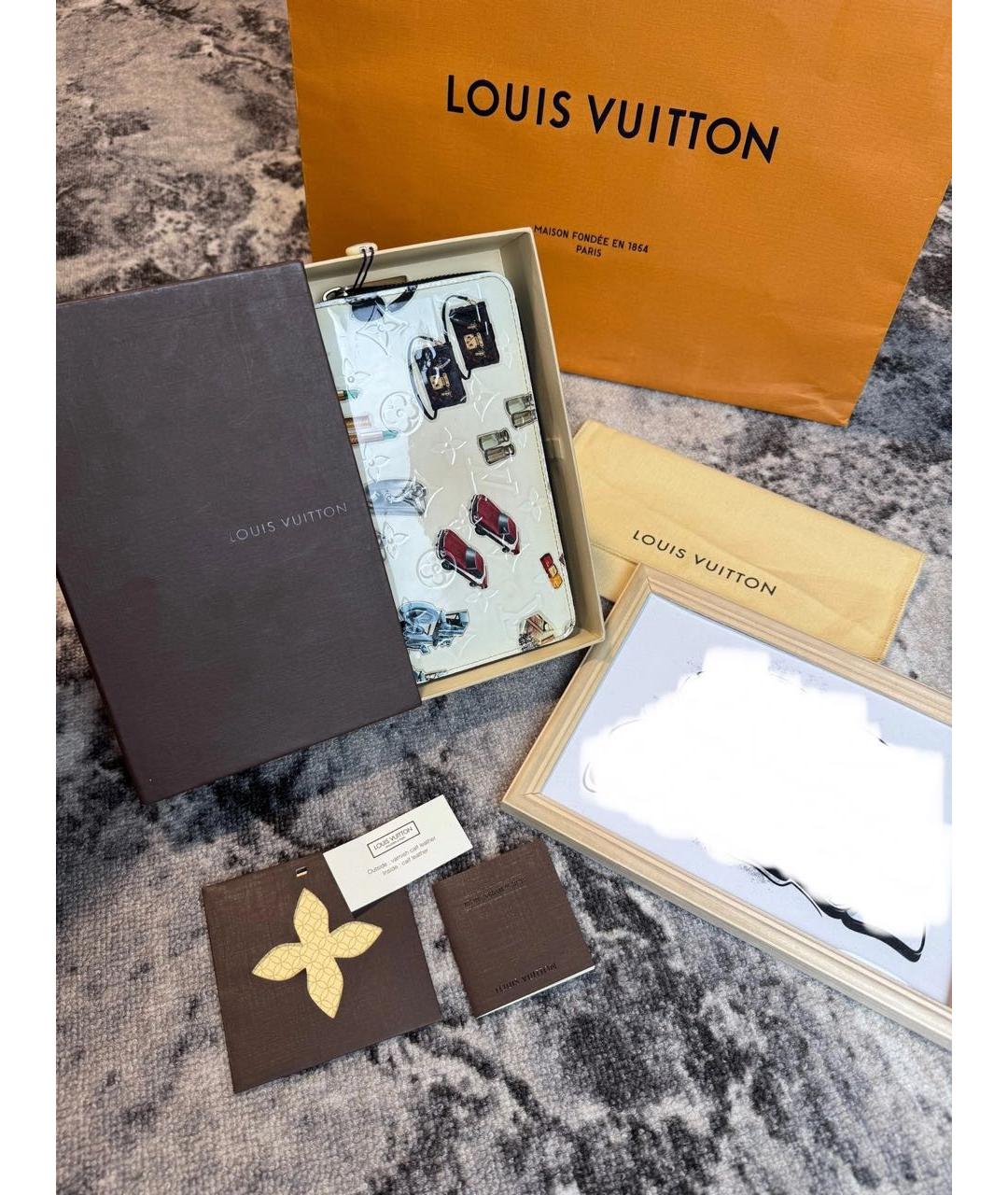 LOUIS VUITTON Белый кошелек, фото 2