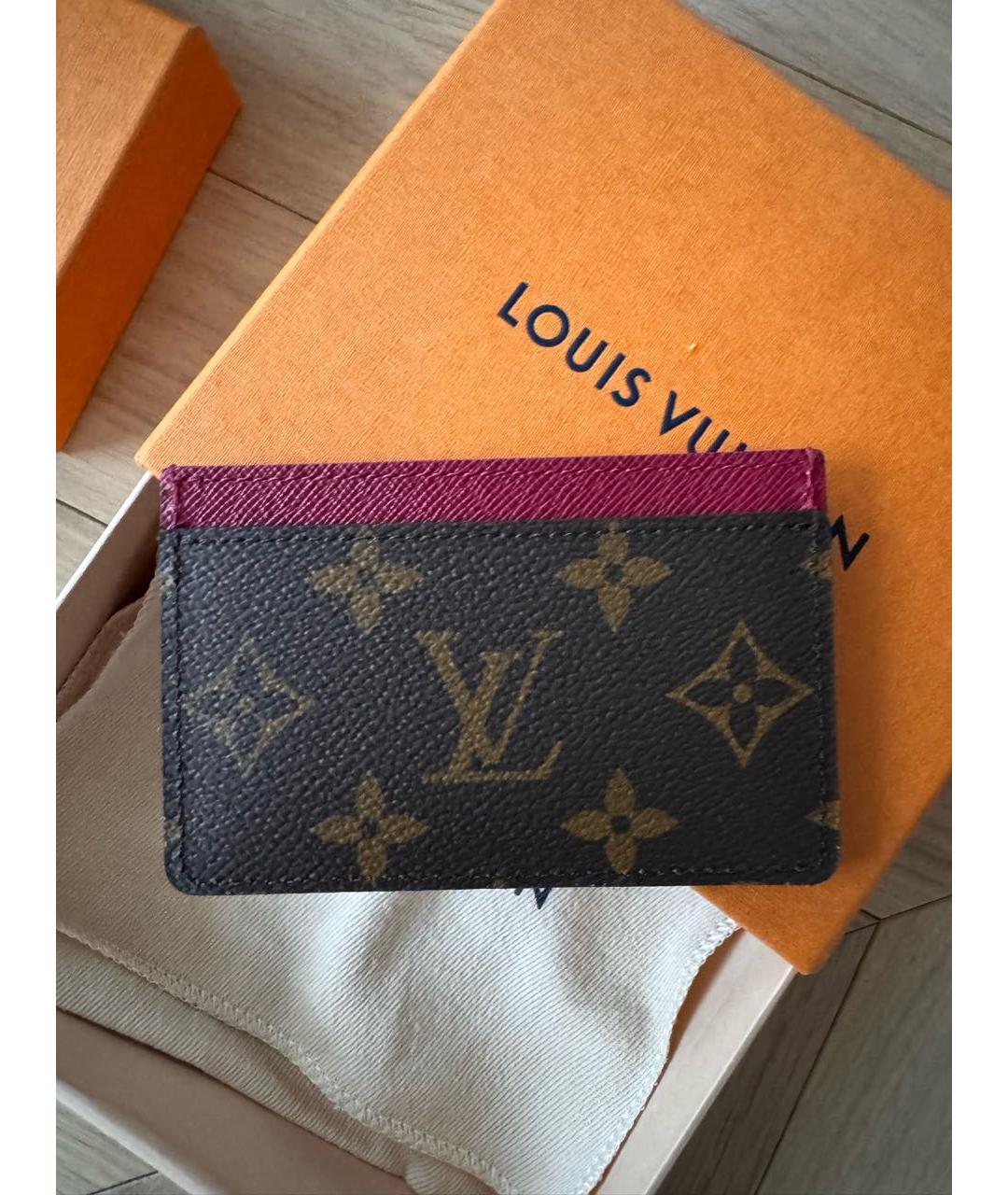 LOUIS VUITTON Коричневый кардхолдер, фото 3