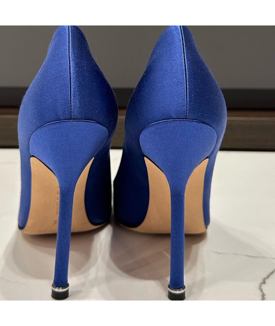 MANOLO BLAHNIK Темно-синие туфли, фото 4