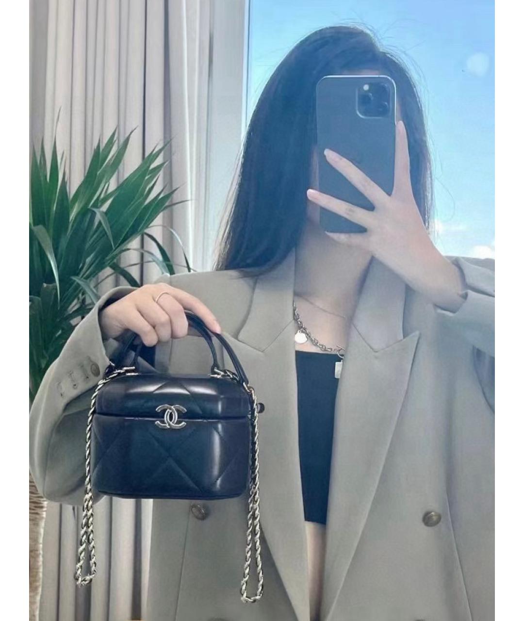 CHANEL Черная кожаная сумка с короткими ручками, фото 7