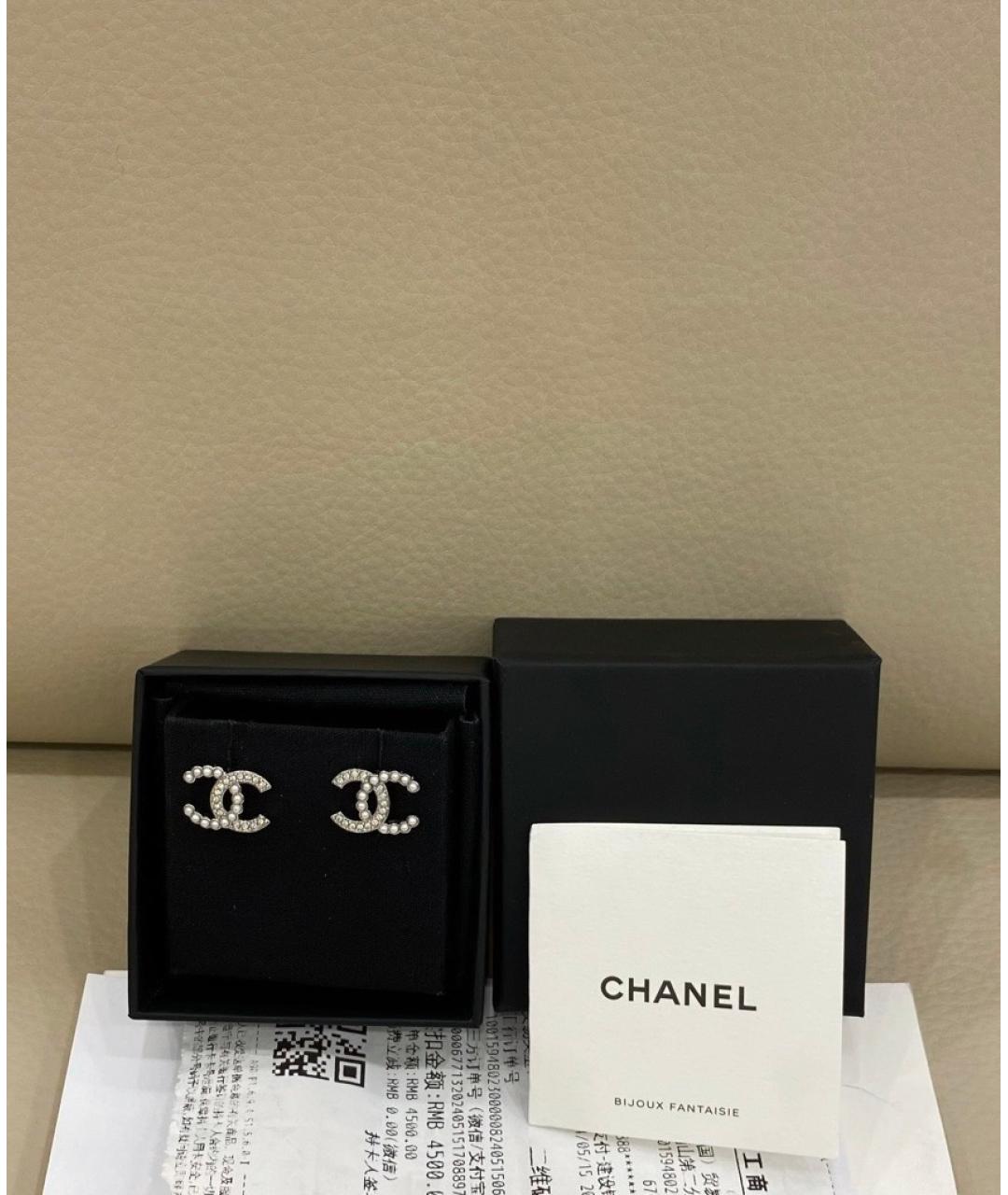 CHANEL Белые серьги, фото 2