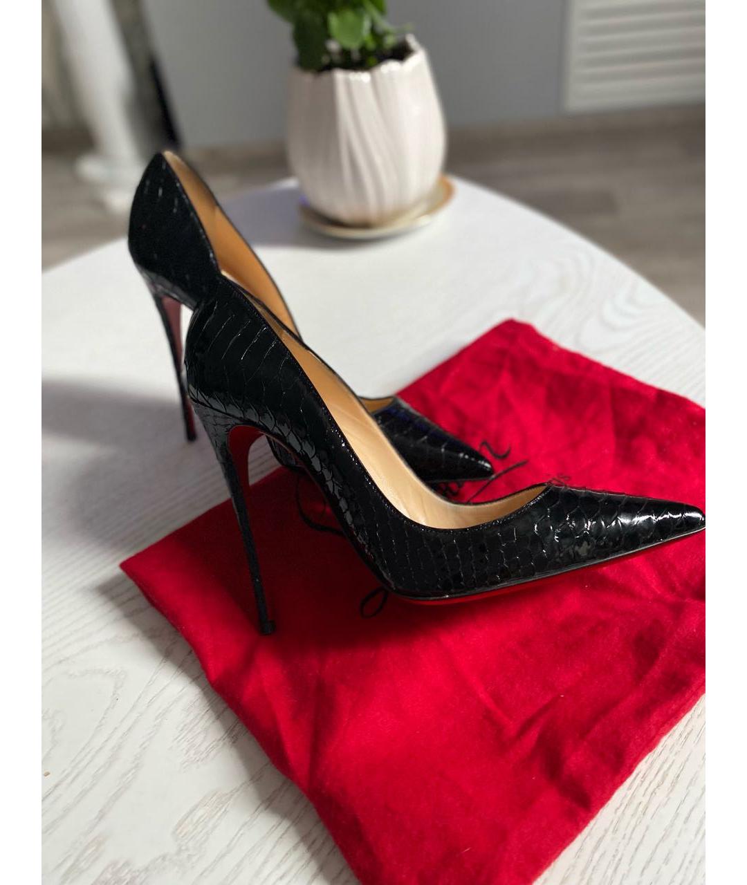 CHRISTIAN LOUBOUTIN Черные туфли из экзотической кожи, фото 3