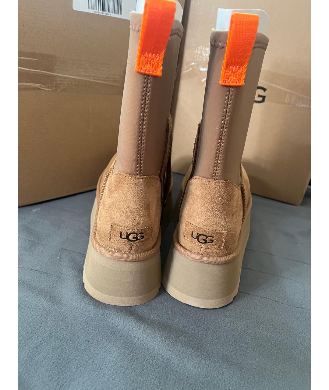 UGG AUSTRALIA Коричневые замшевые сапоги, фото 4