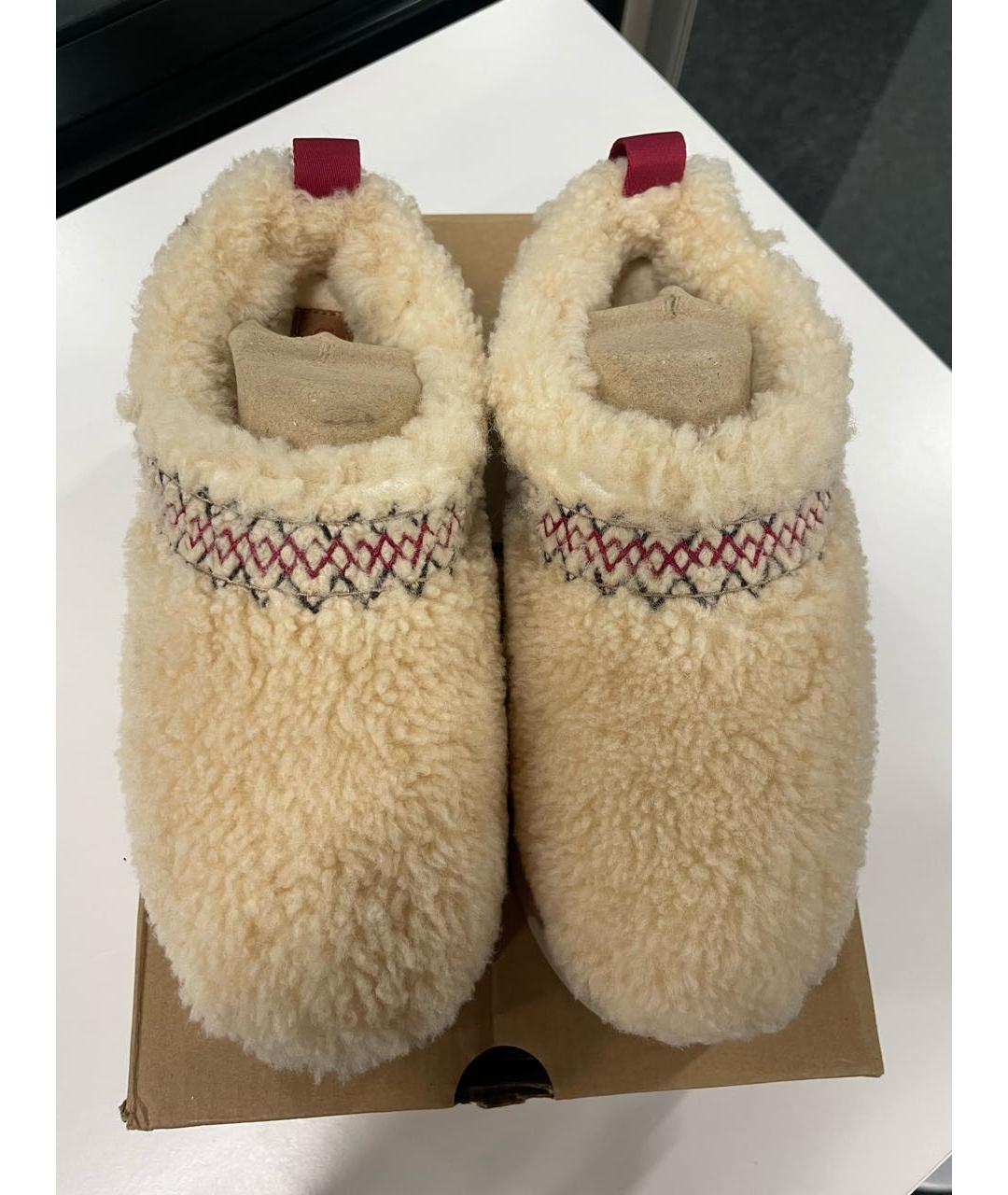 UGG AUSTRALIA Бежевые ботинки, фото 2