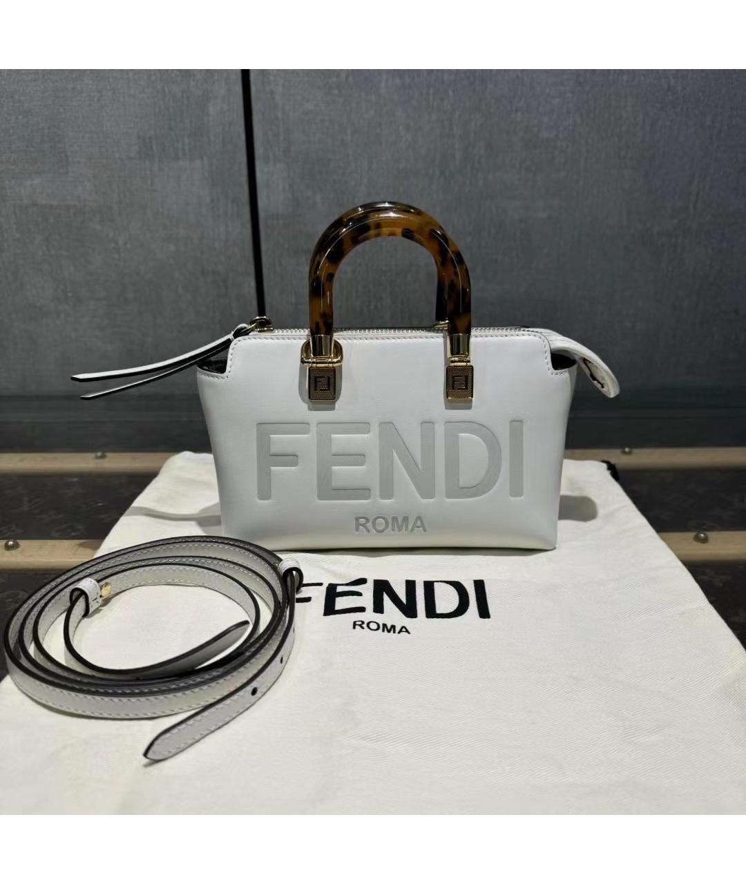 FENDI Белая кожаная сумка тоут, фото 2