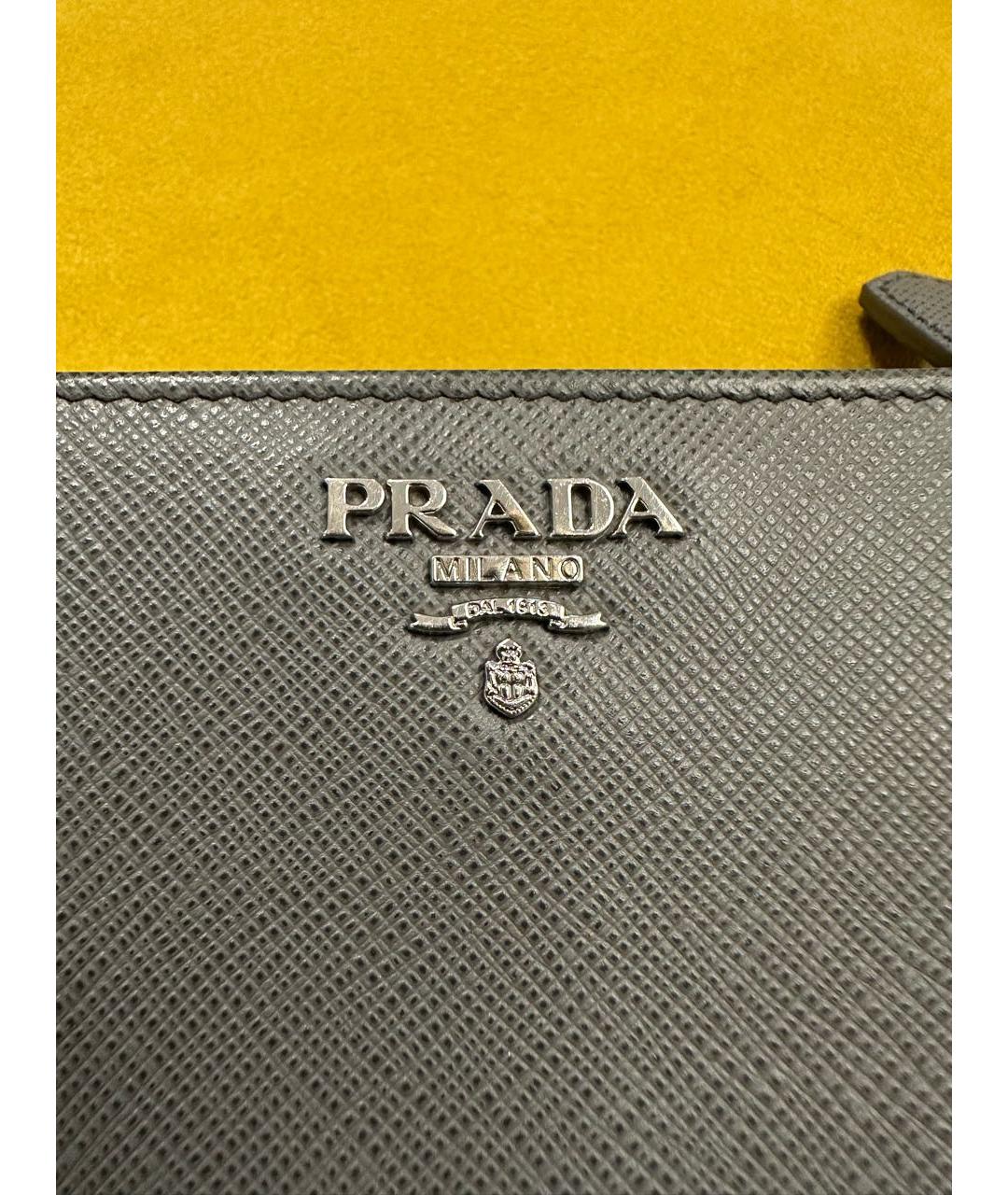 PRADA Серый кожаный кошелек, фото 2