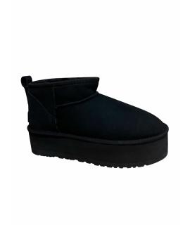 UGG AUSTRALIA Ботинки