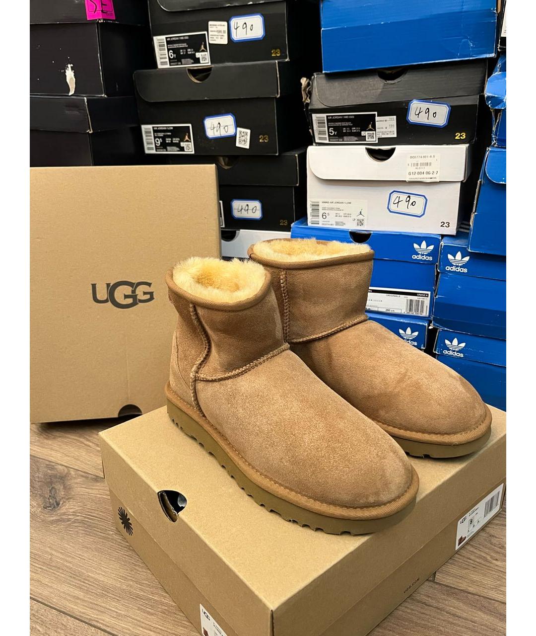 UGG AUSTRALIA Бежевые замшевые сапоги, фото 2