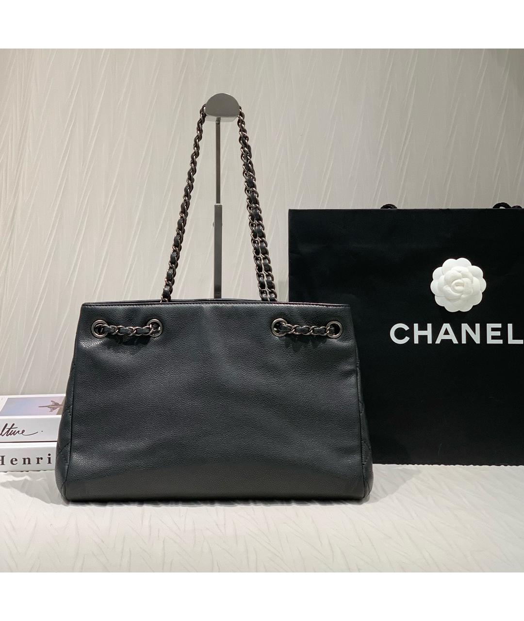 CHANEL Антрацитовая кожаная сумка тоут, фото 2