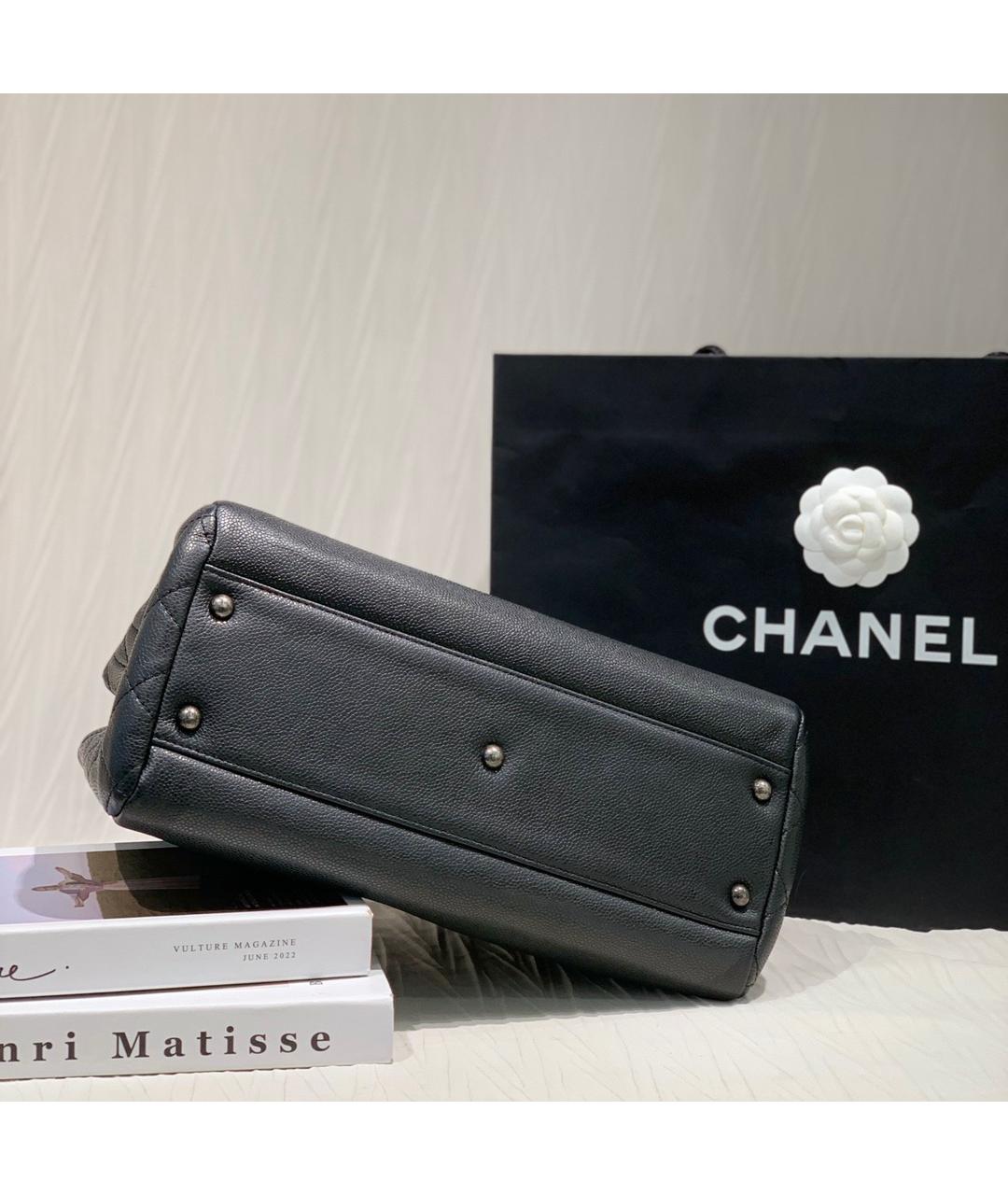CHANEL Антрацитовая кожаная сумка тоут, фото 5