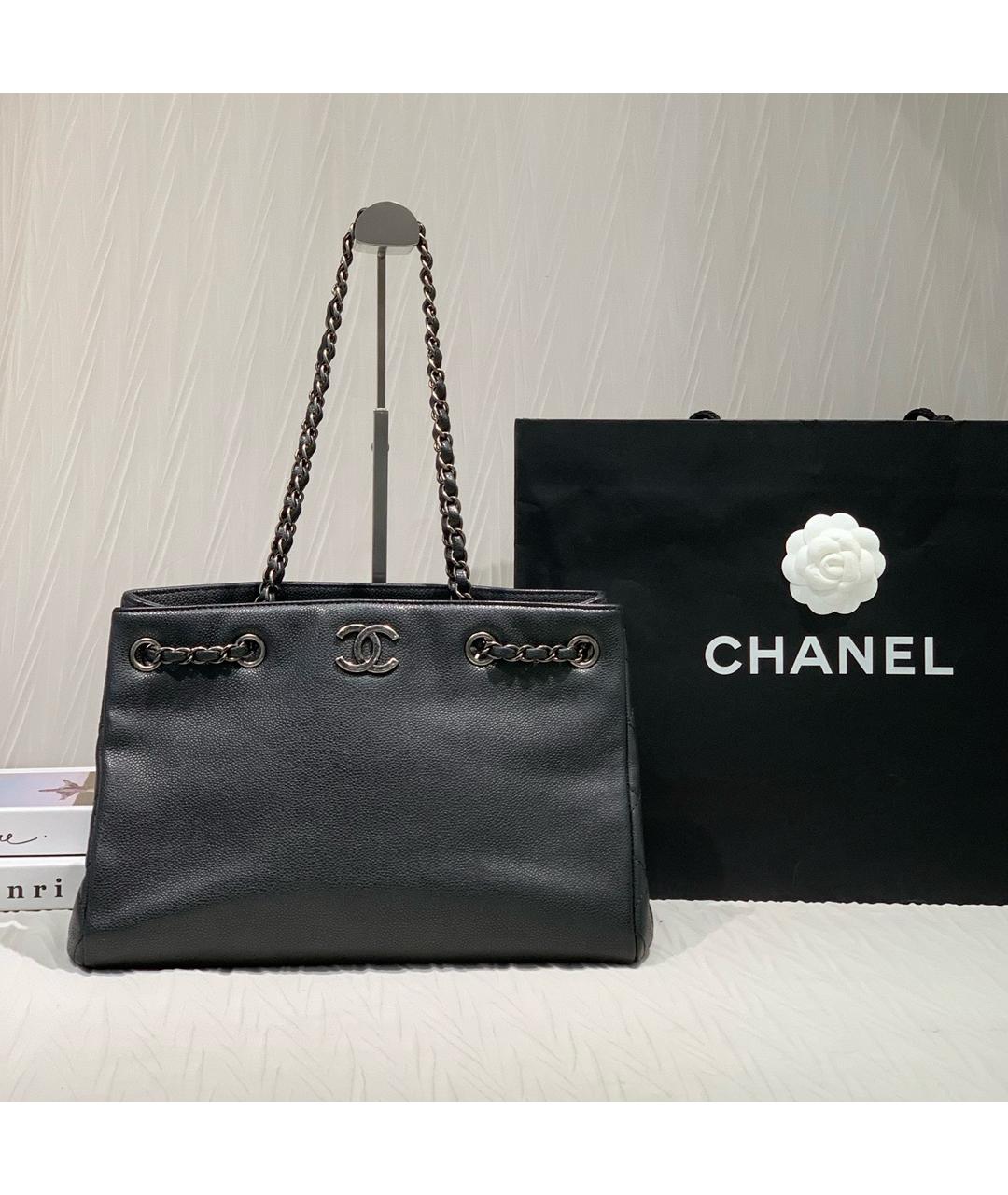 CHANEL Антрацитовая кожаная сумка тоут, фото 7