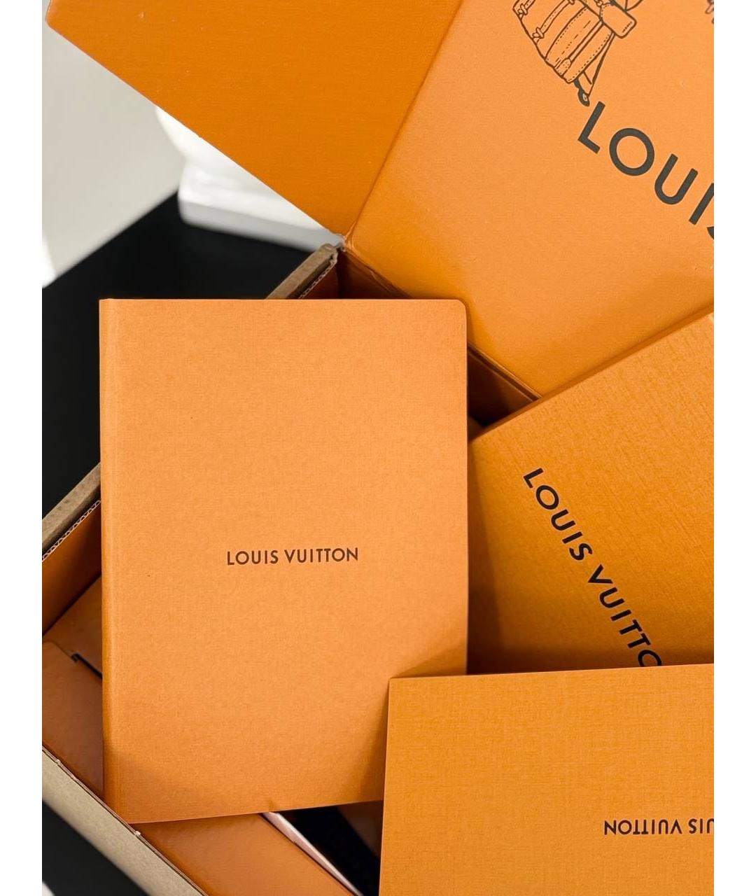 LOUIS VUITTON Книга, фото 4