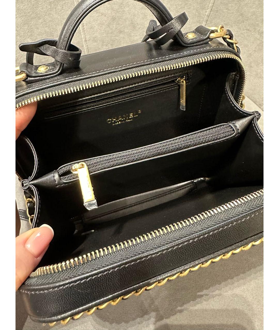 CHANEL Черная кожаная сумка через плечо, фото 4