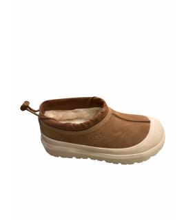 UGG AUSTRALIA Кроссовки