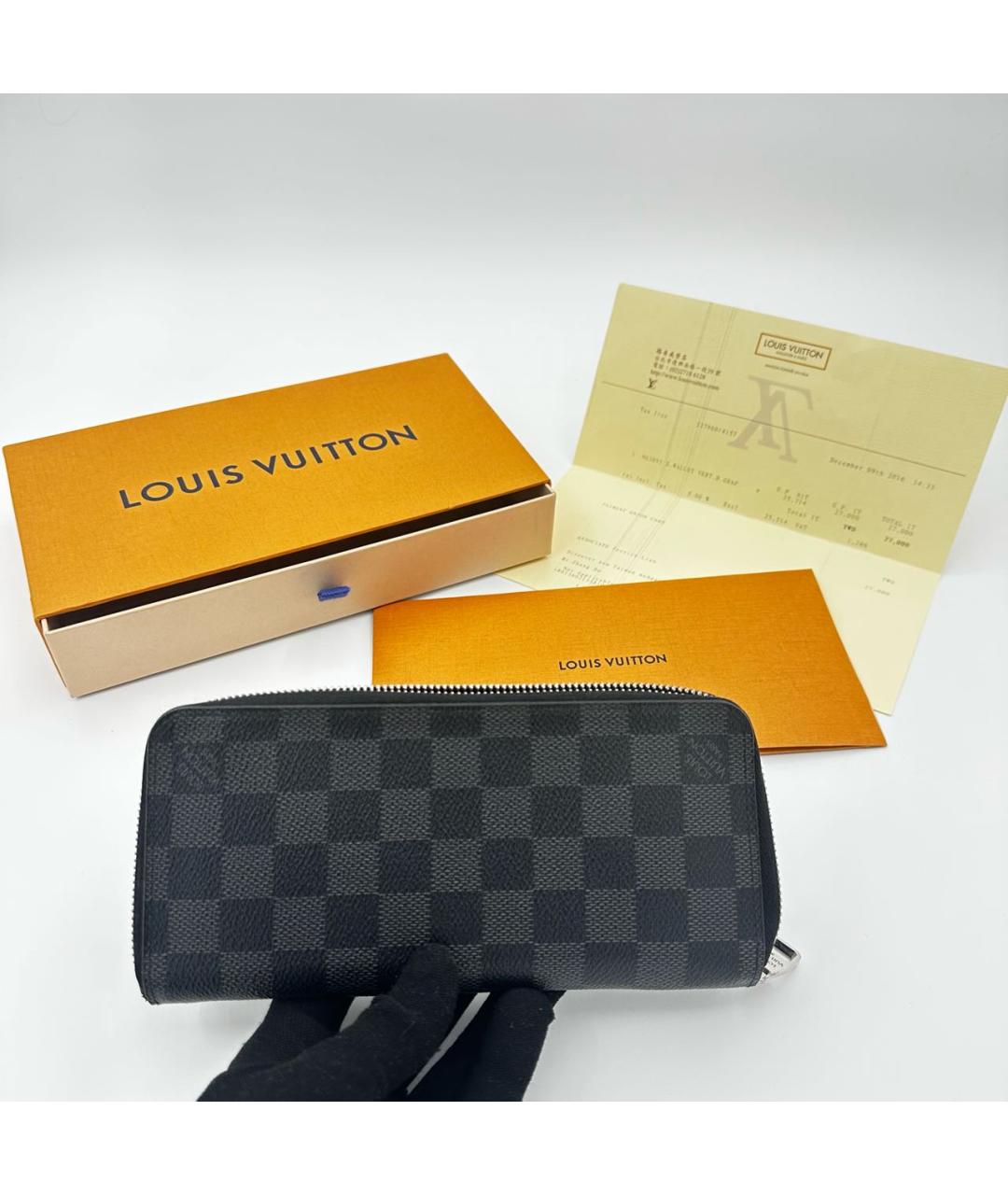 LOUIS VUITTON Черный кожаный кошелек, фото 9