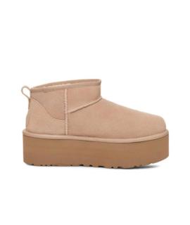 UGG AUSTRALIA Ботинки