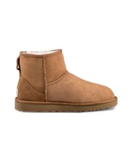 UGG AUSTRALIA Ботинки