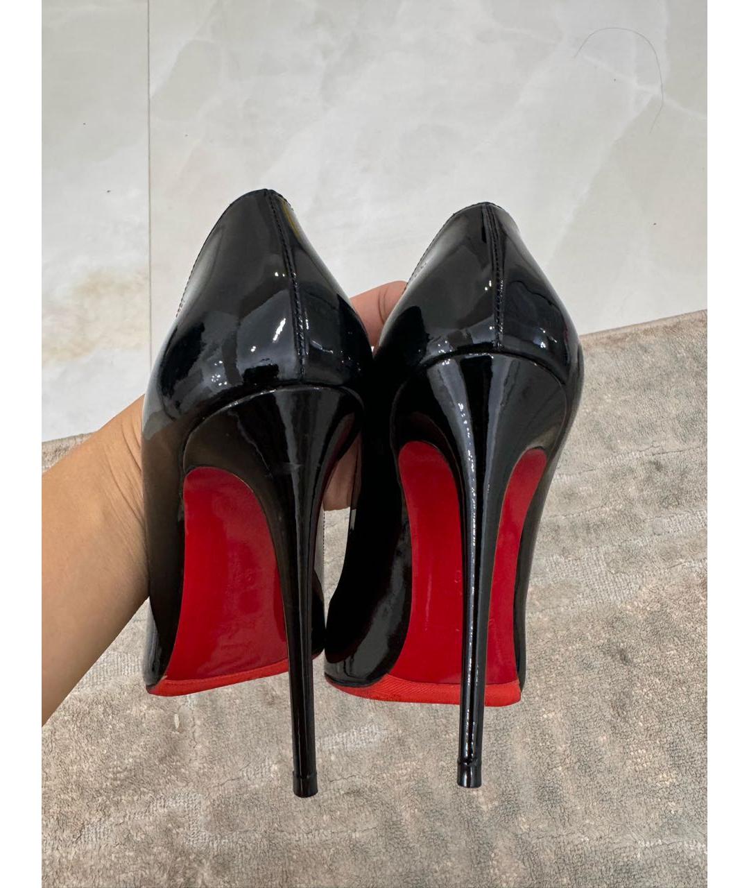 CHRISTIAN LOUBOUTIN Черные туфли из лакированной кожи, фото 4