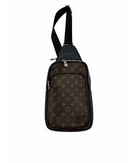 LOUIS VUITTON Барсетка