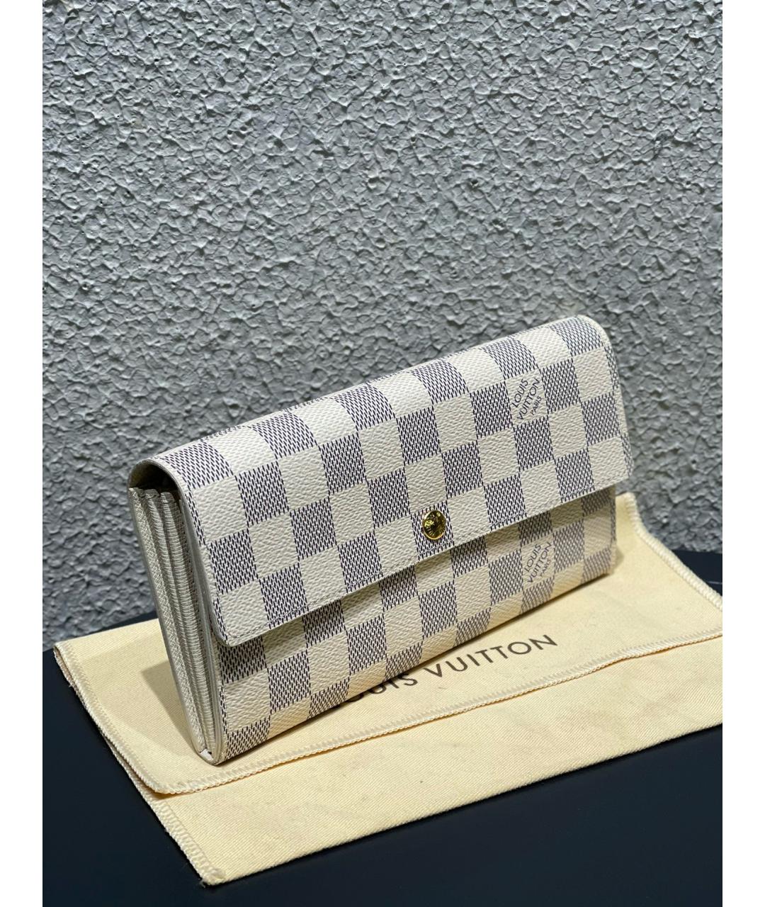 LOUIS VUITTON Белый кошелек, фото 3