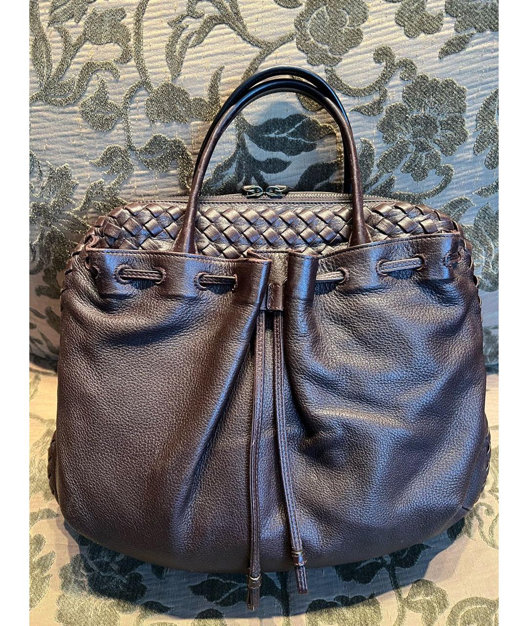 BOTTEGA VENETA Коричневая кожаная сумка с короткими ручками, фото 3