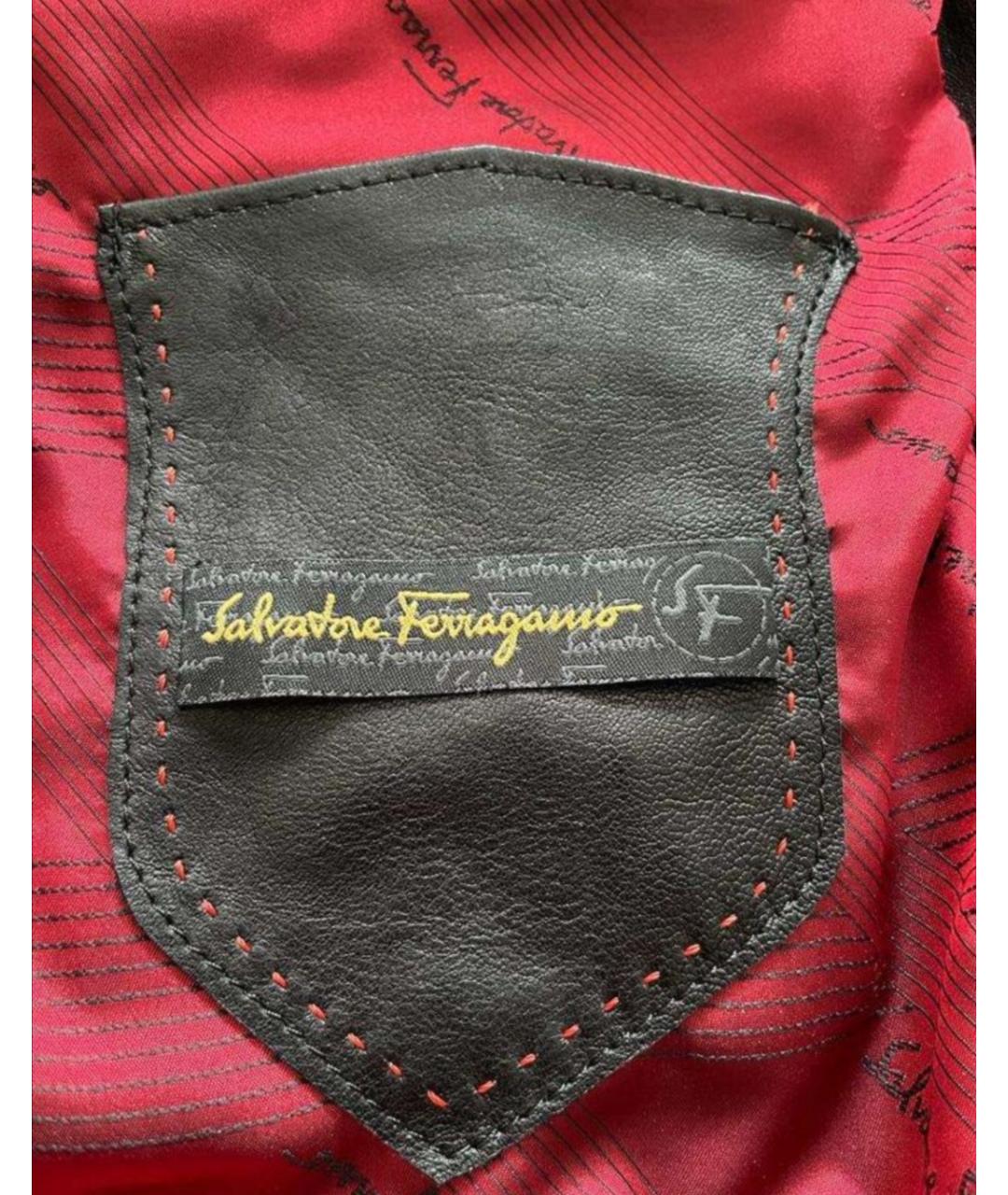 SALVATORE FERRAGAMO Черная кожаная куртка, фото 3