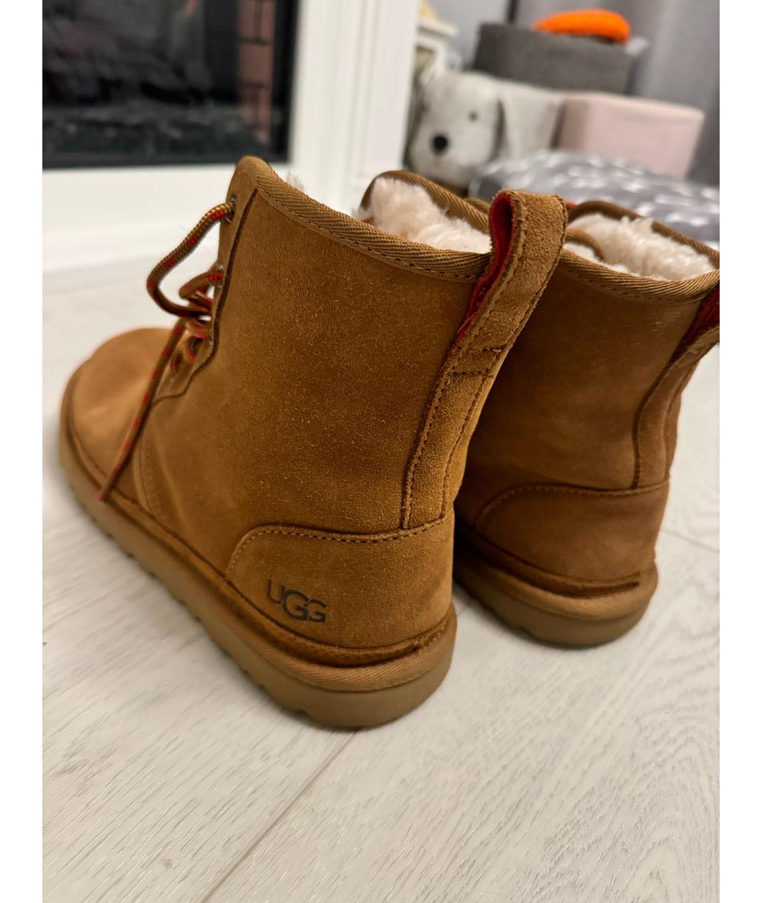 UGG AUSTRALIA Бежевые замшевые ботинки, фото 6