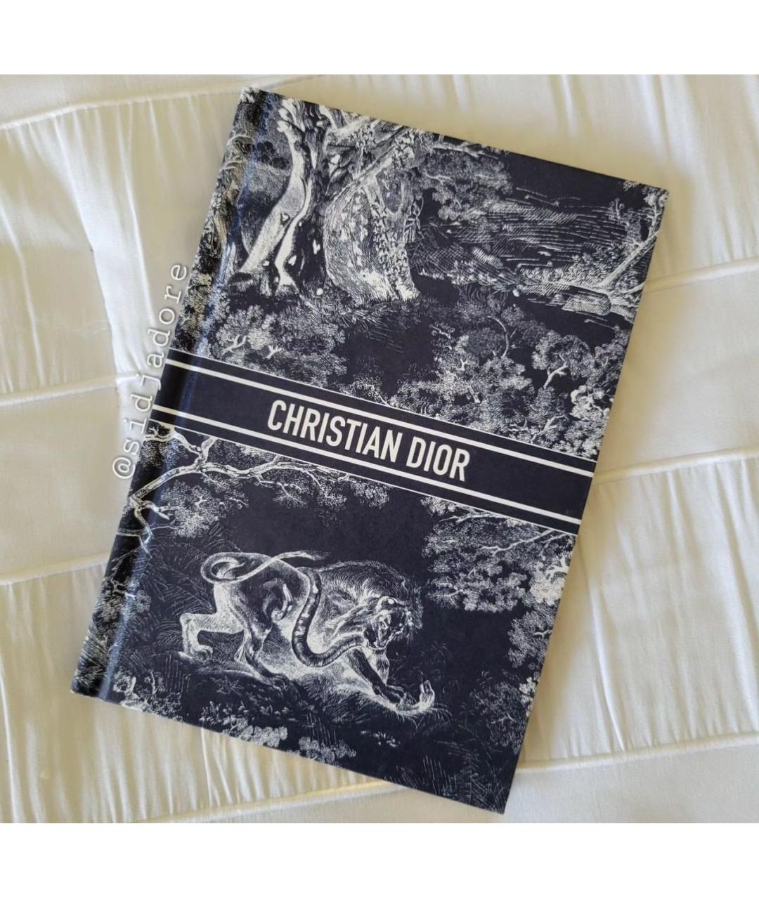 CHRISTIAN DIOR Книга, фото 6