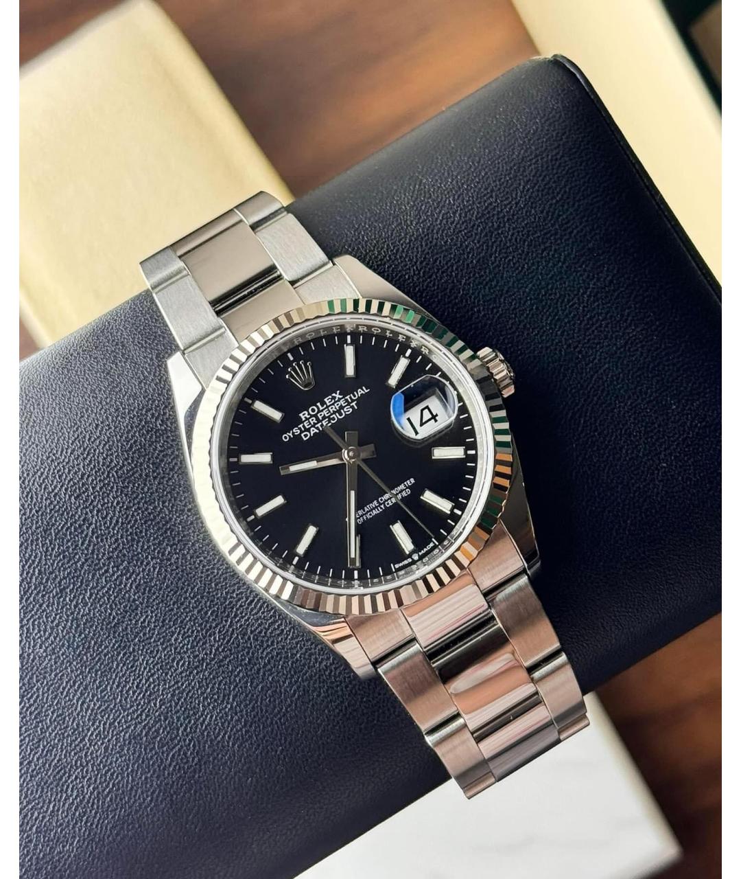 ROLEX Черные часы из белого золота, фото 3