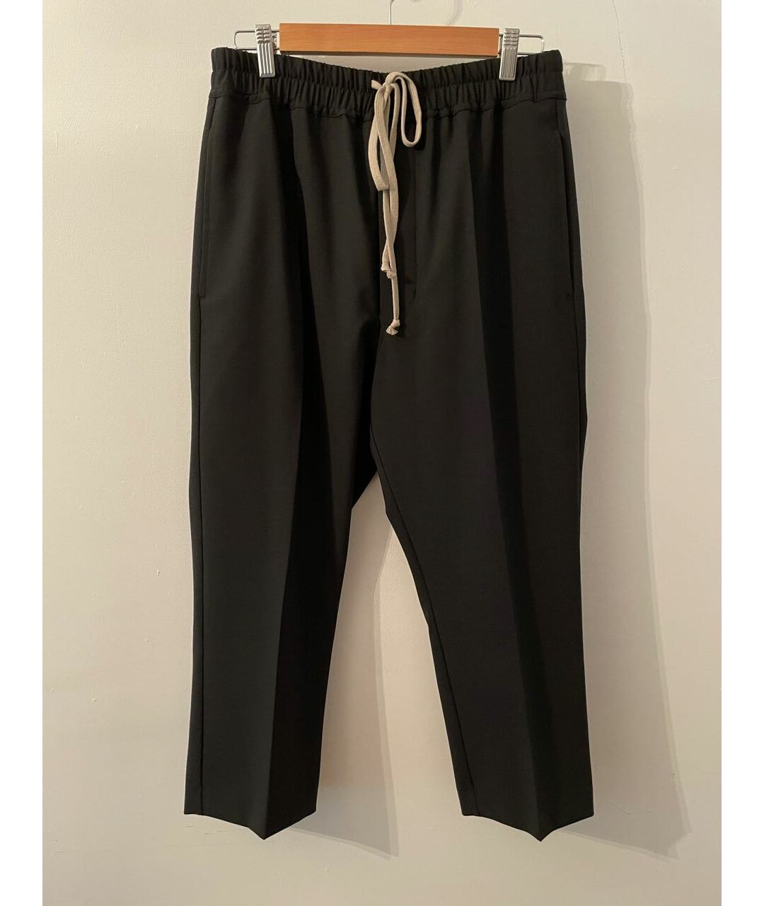 RICK OWENS Черные хлопко-эластановые классические брюки, фото 8