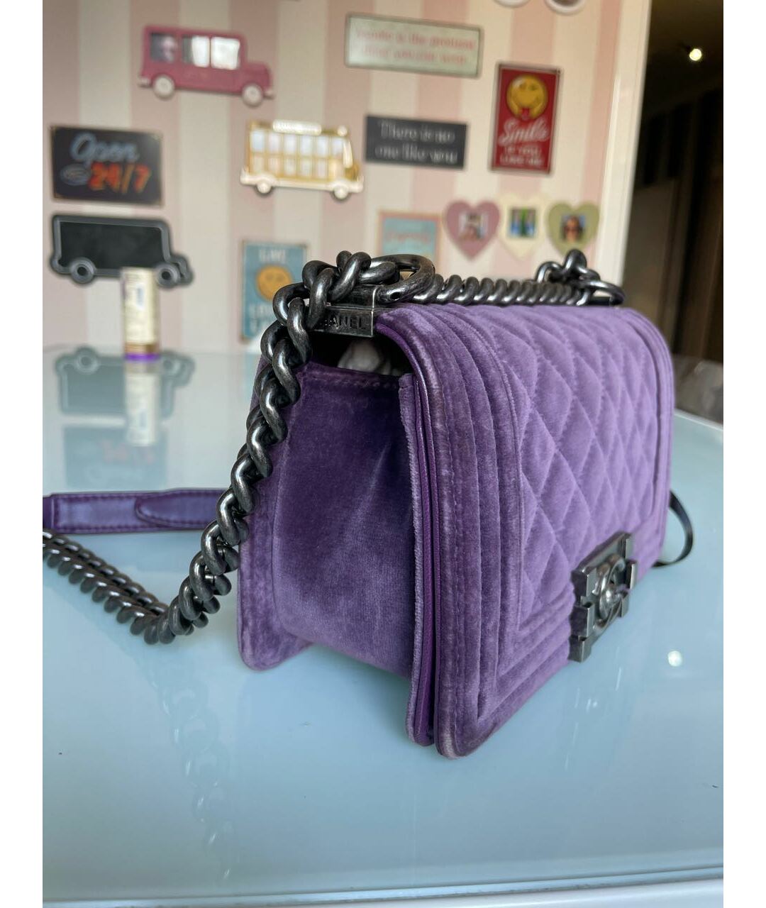 CHANEL PRE-OWNED Фиолетовая бархатная сумка тоут, фото 2