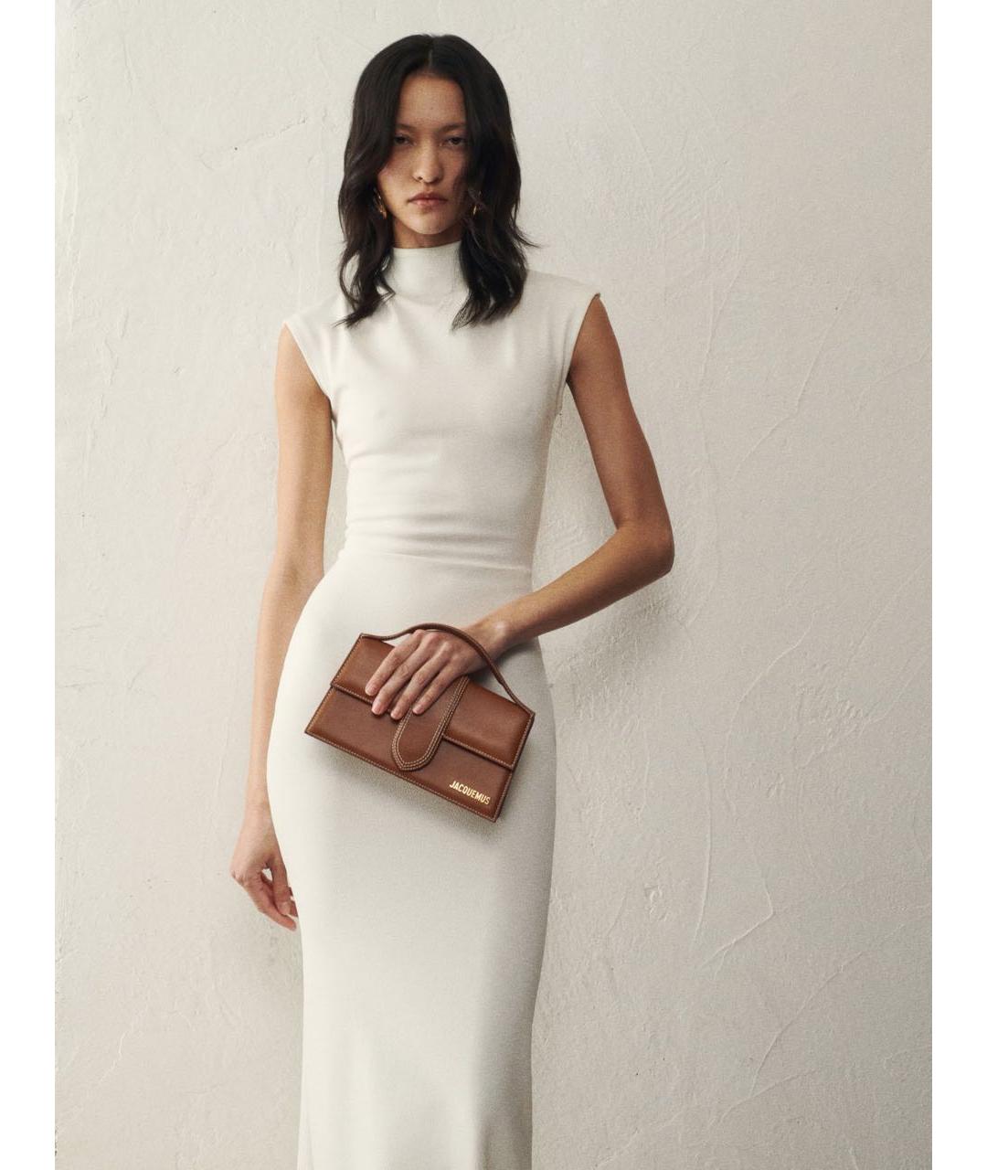 JACQUEMUS Коричневая кожаная сумка с короткими ручками, фото 6
