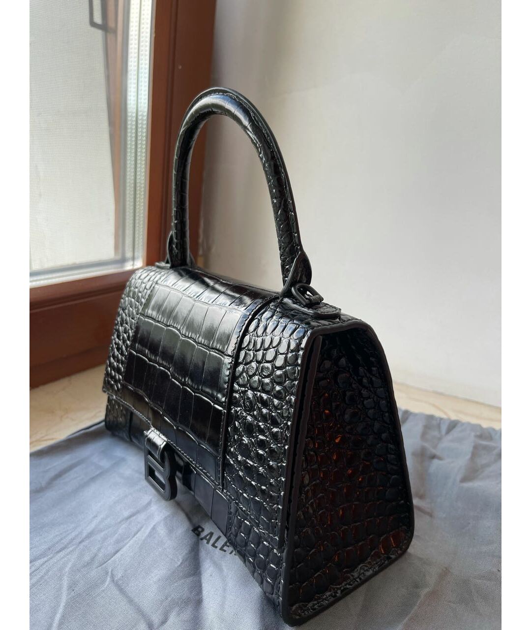 BALENCIAGA Черная кожаная сумка тоут, фото 7