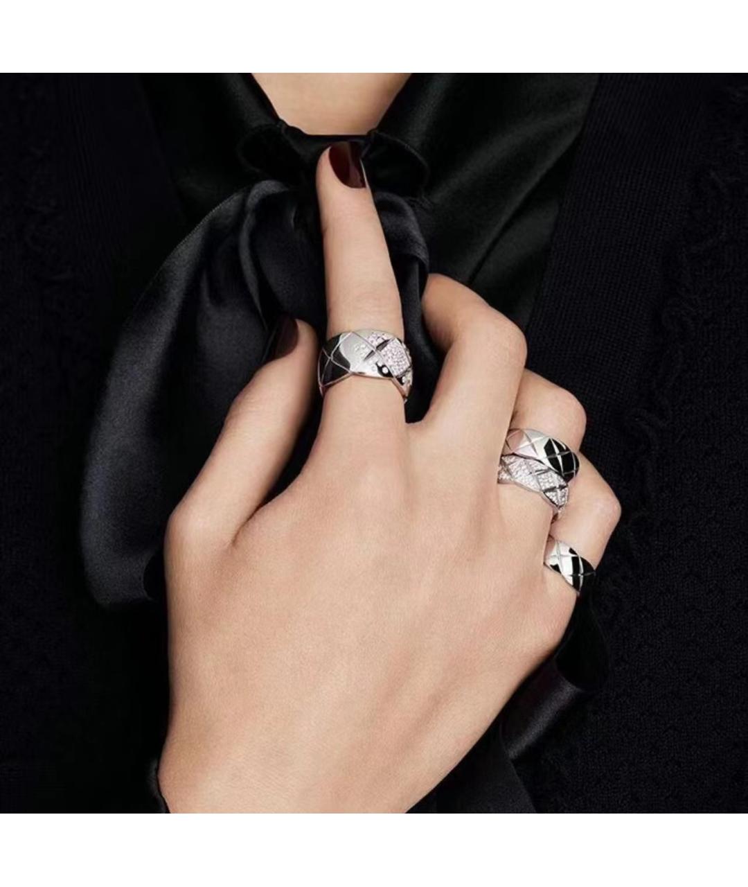 CHANEL Серебряное кольцо из белого золота, фото 2