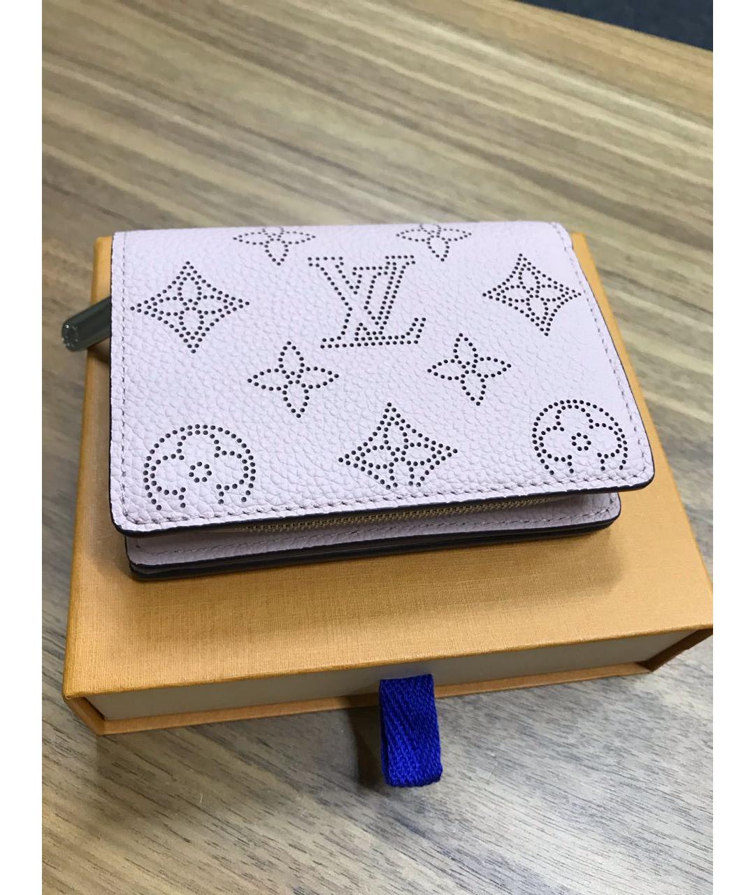 LOUIS VUITTON Розовый кожаный кошелек, фото 2