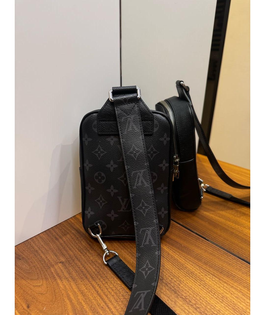 LOUIS VUITTON Черная кожаная барсетка, фото 2