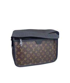 LOUIS VUITTON Сумка через плечо