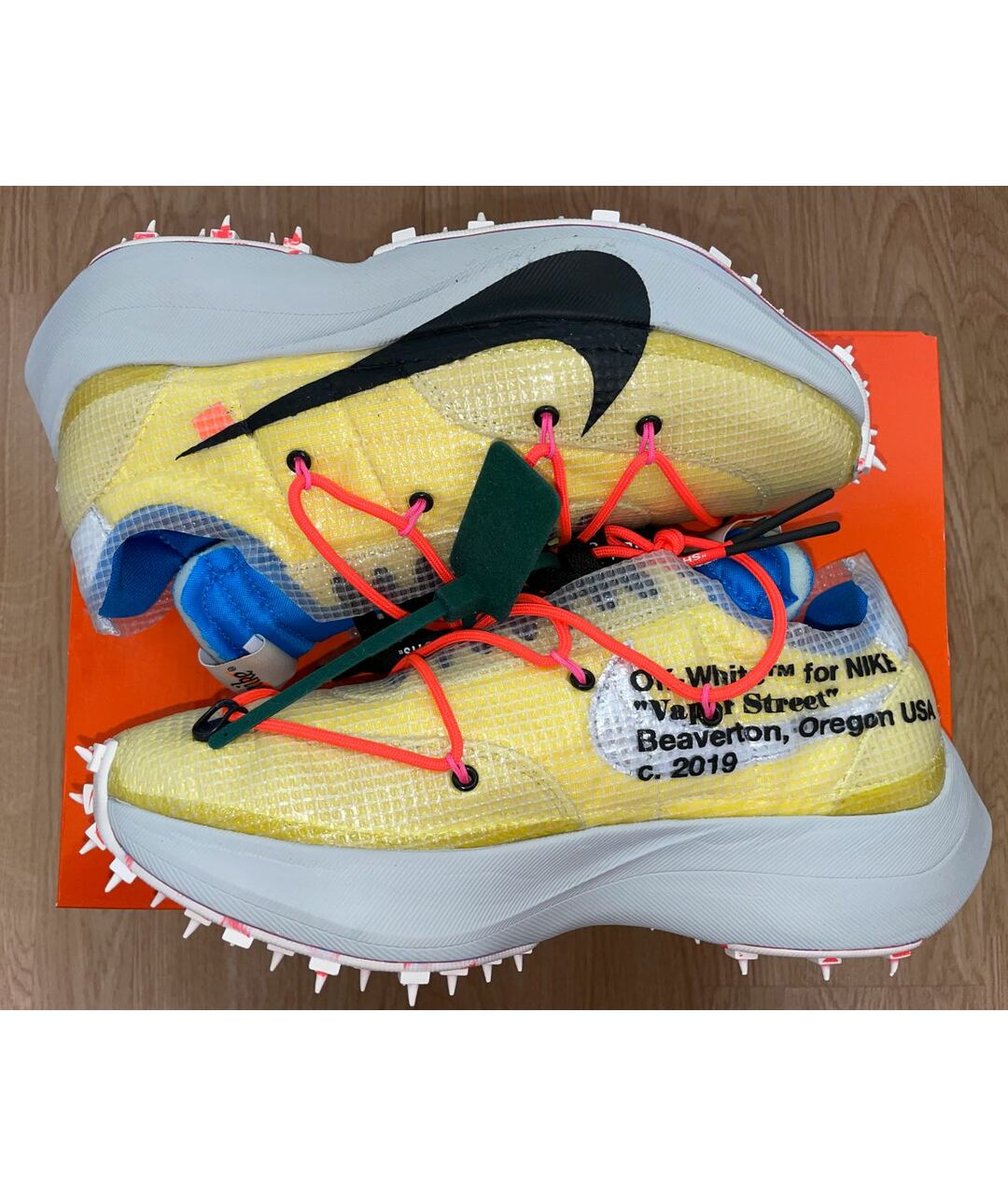 Nike off white running on sale