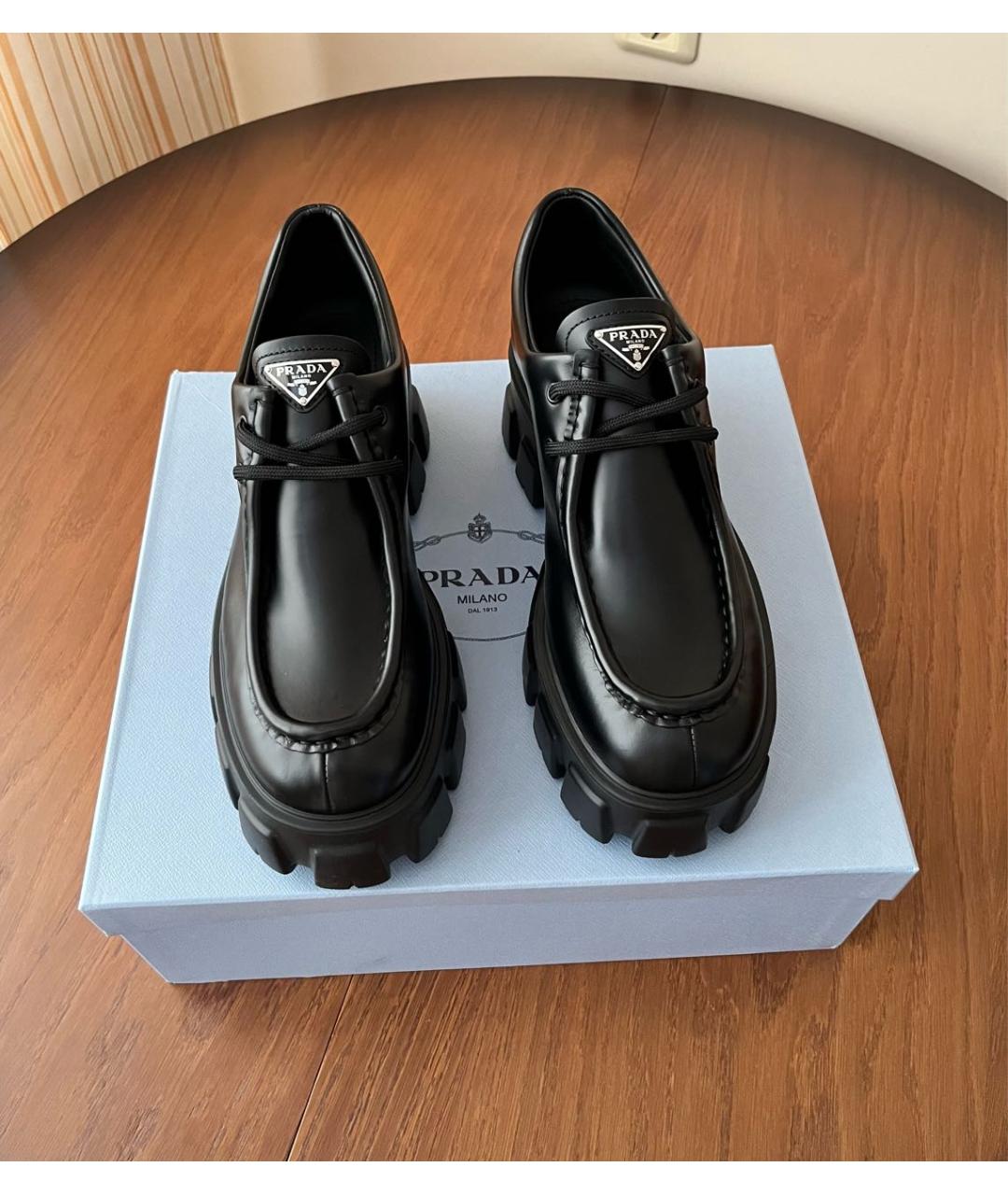 PRADA Черные кожаные лоферы, фото 2