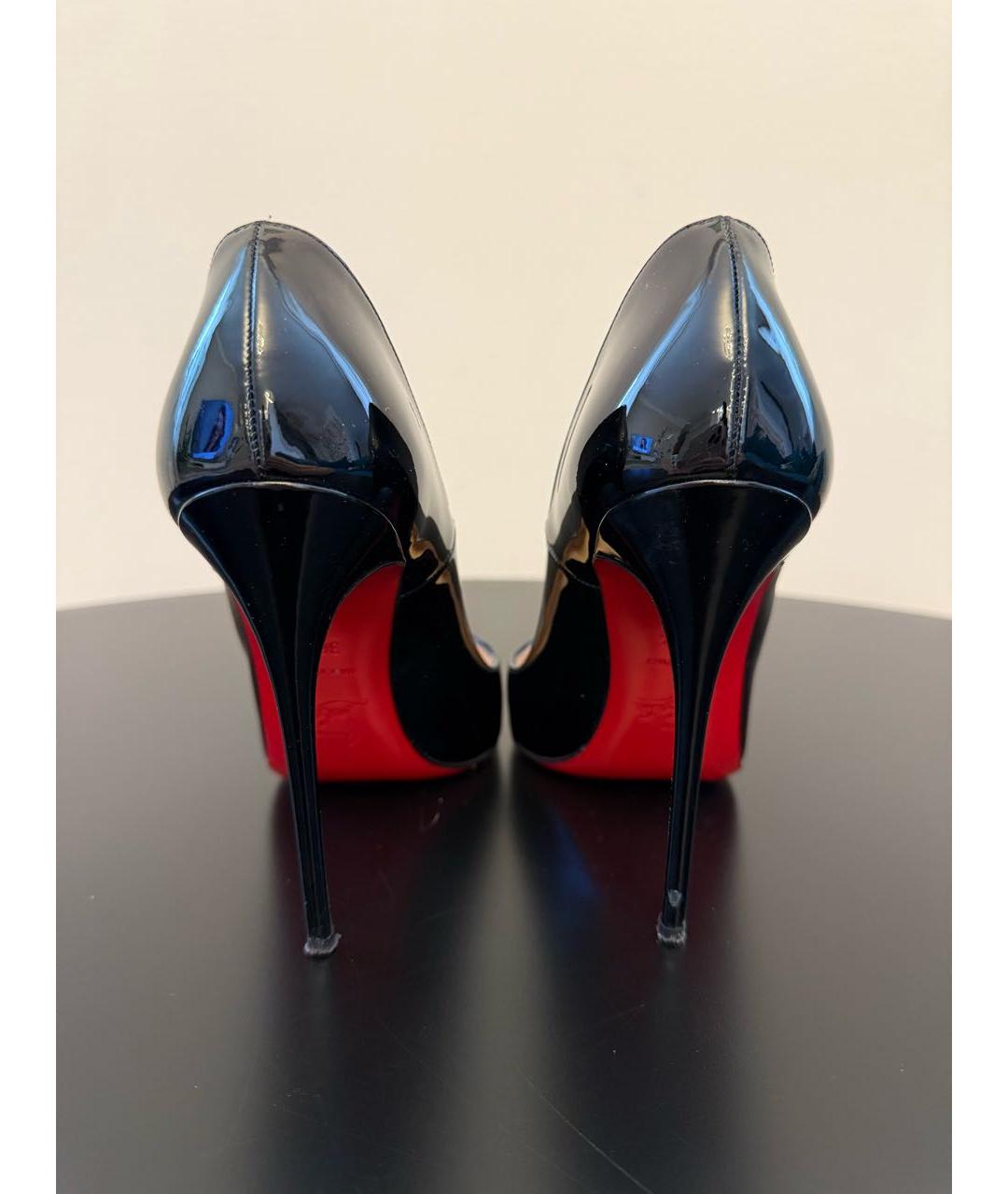 CHRISTIAN LOUBOUTIN Черные туфли из лакированной кожи, фото 4