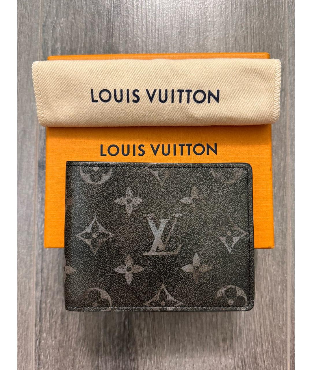 LOUIS VUITTON Черный кожаный кошелек, фото 6