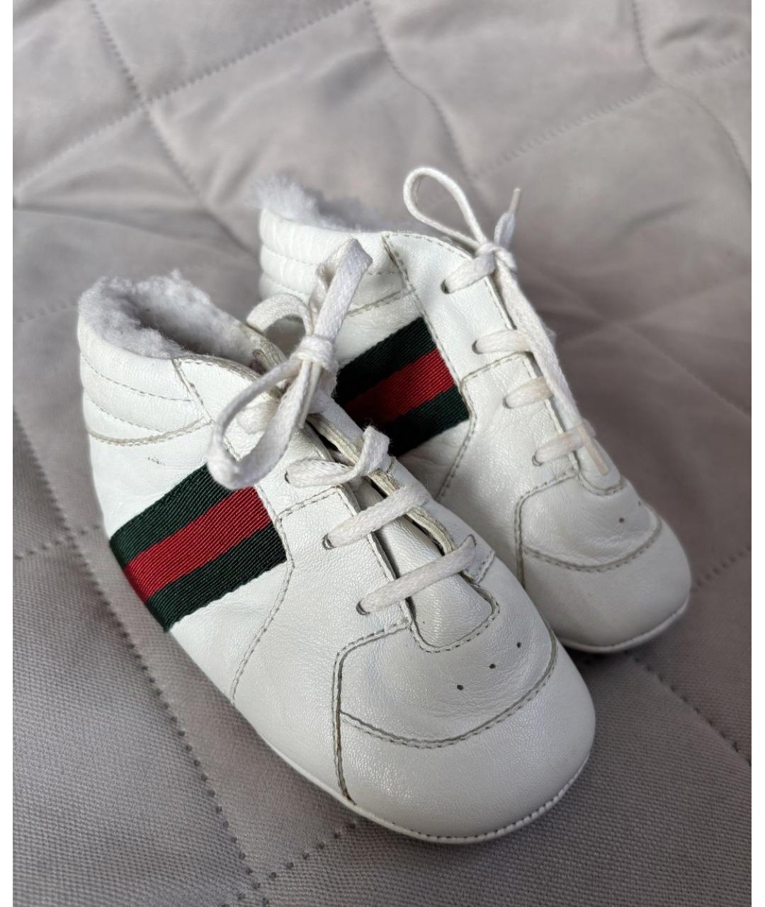 GUCCI KIDS Белые кожаные пинетки, фото 3